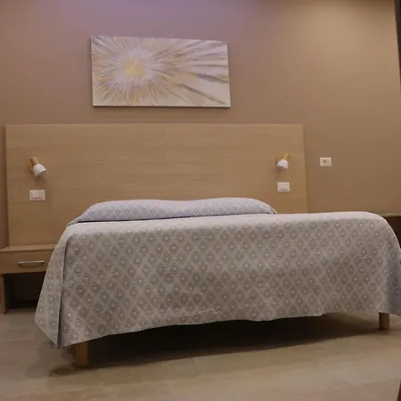 La Colonna Dorica 3*
