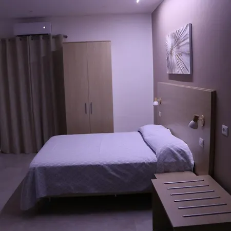Casa de hóspedes La Colonna Dorica 3*