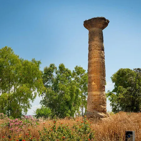 La Colonna Dorica Gela